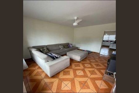 Casa à venda com 2 quartos, 100m² em Jardim Vivan, São Paulo