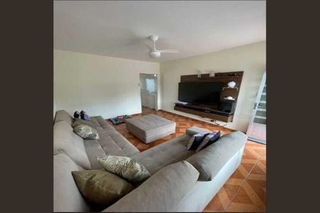 Casa à venda com 2 quartos, 100m² em Jardim Vivan, São Paulo