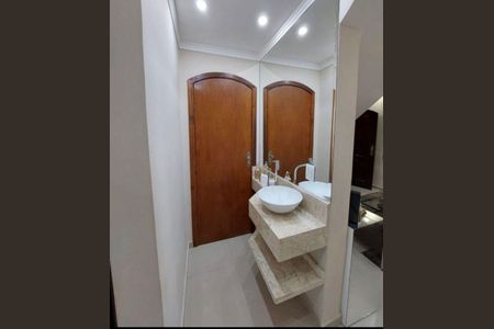 Casa à venda com 3 quartos, 150m² em Jardim do Líbano, Barueri