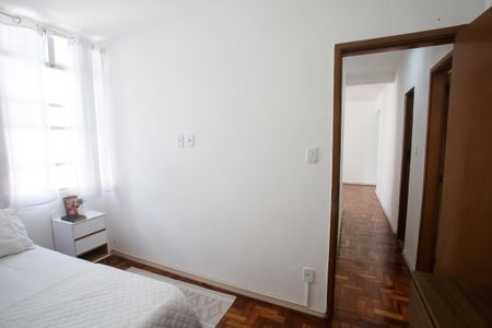 Quarto 1 de apartamento para alugar com 3 quartos, 59m² em Freguesia (jacarepaguá), Rio de Janeiro