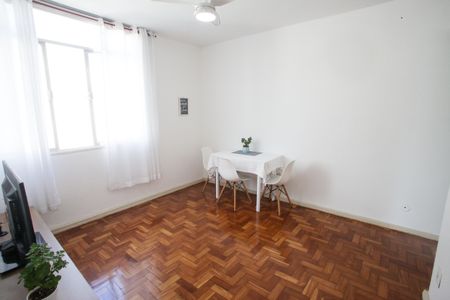 Sala de apartamento para alugar com 3 quartos, 59m² em Freguesia (jacarepaguá), Rio de Janeiro
