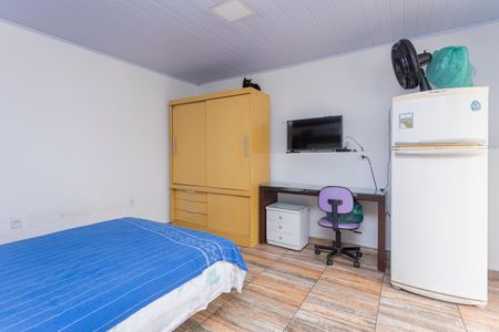Casa à venda com 200m², 4 quartos e 2 vagasSala/Quarto - Edícula