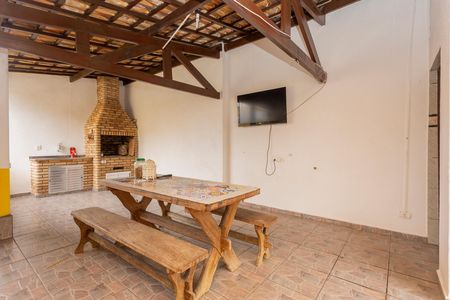 Casa à venda com 200m², 4 quartos e 2 vagasVaranda