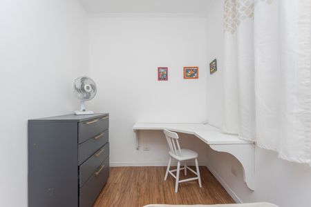 Casa à venda com 200m², 4 quartos e 2 vagasQuarto 2