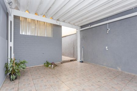 Casa à venda com 200m², 4 quartos e 2 vagasGaragem
