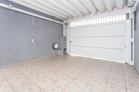 Casa à venda com 200m², 4 quartos e 2 vagasGaragem