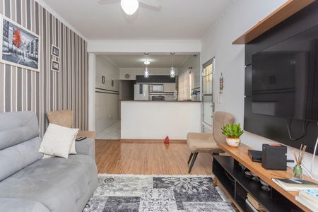 Sala de casa à venda com 4 quartos, 200m² em Jardim Satelite, São Paulo