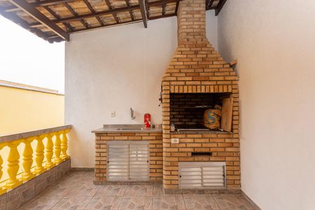 Casa à venda com 200m², 4 quartos e 2 vagasChurrasqueira