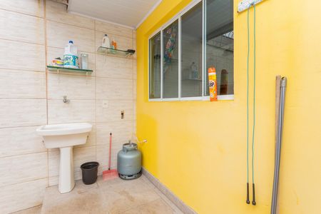 Casa à venda com 200m², 4 quartos e 2 vagasÁrea de Serviço - Edícula