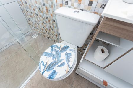 Casa à venda com 200m², 4 quartos e 2 vagasBanheiro - Edícula