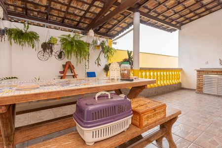 Casa à venda com 200m², 4 quartos e 2 vagasVaranda