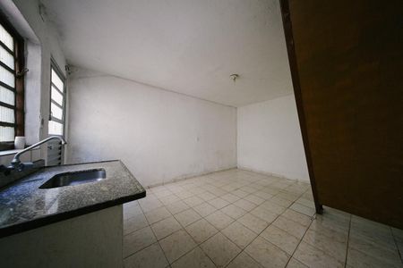 Casa para alugar com 1 quarto, 42m² em Vila Ré, São Paulo