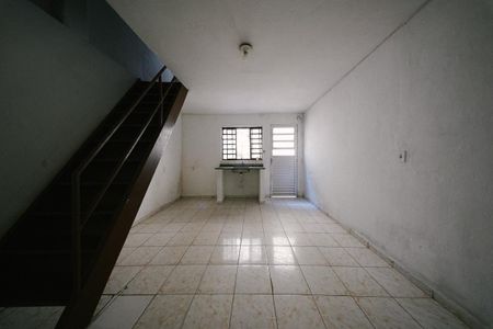 Casa para alugar com 1 quarto, 42m² em Vila Ré, São Paulo