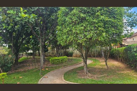 Casa à venda com 153m², 3 quartos e 2 vagas