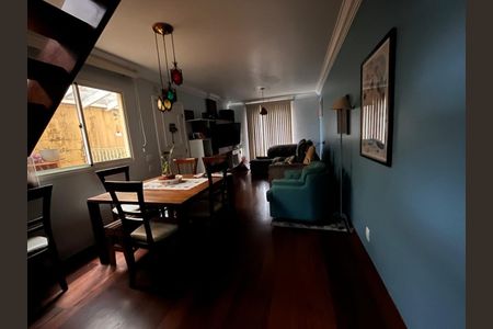 Casa à venda com 3 quartos, 153m² em Jardim Rosa Maria, São Paulo