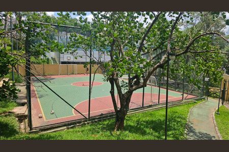 Casa à venda com 153m², 3 quartos e 2 vagas
