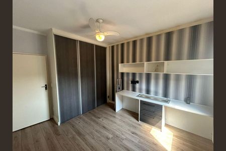 Casa à venda com 2 quartos, 120m² em Jardim Cláudia, São Paulo