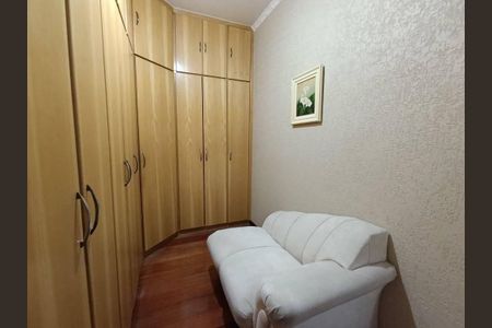Casa à venda com 250m², 3 quartos e sem vaga