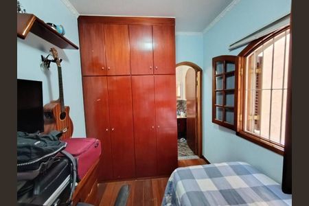 Casa à venda com 3 quartos, 250m² em Parque Ipe, São Paulo