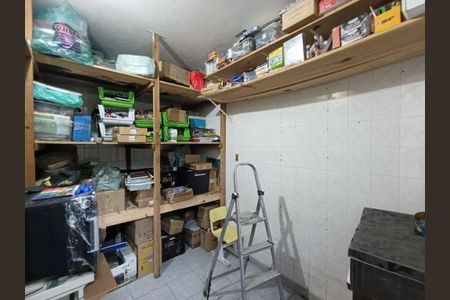Casa à venda com 250m², 3 quartos e sem vaga