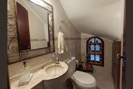 Casa à venda com 250m², 3 quartos e sem vaga