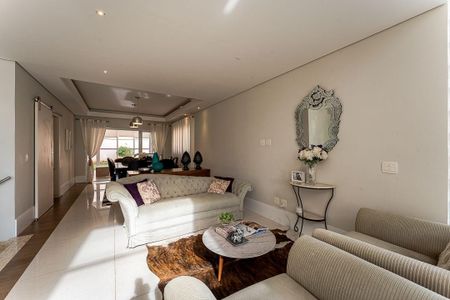 Casa à venda com 468m², 5 quartos e 2 vagas
