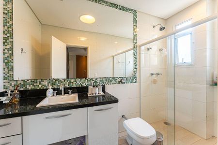 Casa à venda com 468m², 5 quartos e 2 vagas