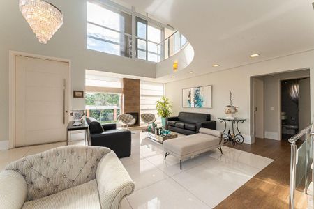 Casa à venda com 468m², 5 quartos e 2 vagas