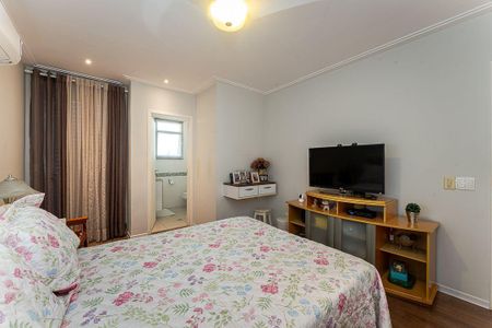 Casa à venda com 468m², 5 quartos e 2 vagas