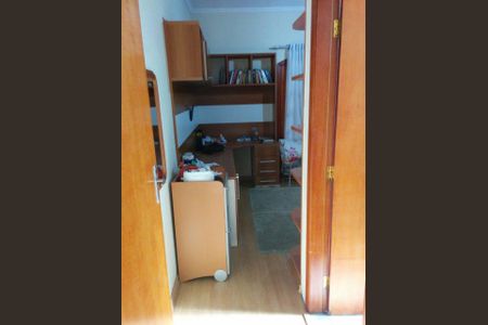 Casa à venda com 205m², 3 quartos e 4 vagas