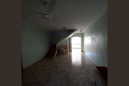 Casa à venda com 3 quartos, 205m² em Jardim Virginia Bianca, São Paulo