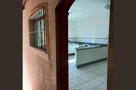 Casa à venda com 205m², 3 quartos e 4 vagas
