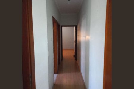 Casa à venda com 205m², 3 quartos e 4 vagas