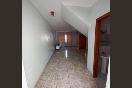 Casa à venda com 205m², 3 quartos e 4 vagas