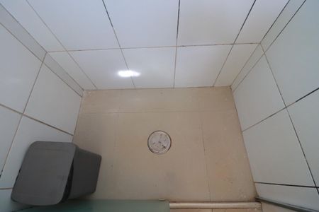 Casa para alugar com 200m², 2 quartos e 6 vagasBanheiro suite 1