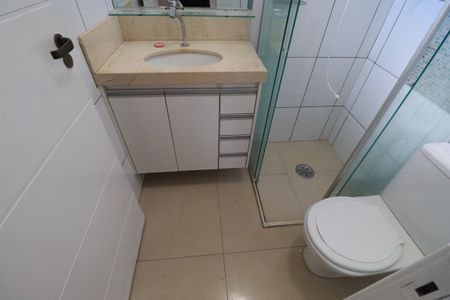 Casa para alugar com 200m², 2 quartos e 6 vagasBanheiro suite 2