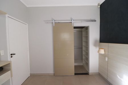 Casa para alugar com 200m², 2 quartos e 6 vagasSuite 1