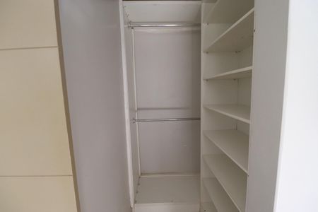 Casa para alugar com 200m², 2 quartos e 6 vagasSuite 1