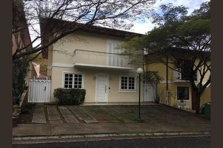 Casa à venda com 300m², 3 quartos e 4 vagas