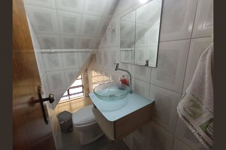 Casa à venda com 3 quartos, 174m² em Jardim Rosa Maria, São Paulo