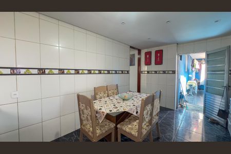 Casa para alugar com 54m², 2 quartos e 1 vaga Casa para alugar com 54m², 2 quartos e 1 vagaCozinha