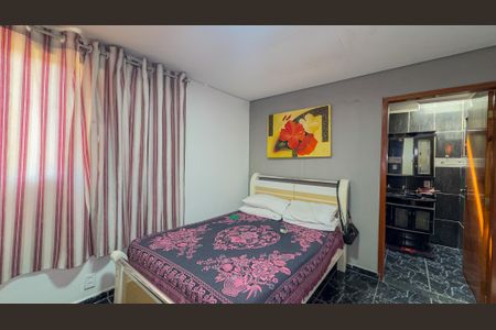 Casa para alugar com 54m², 2 quartos e 1 vaga