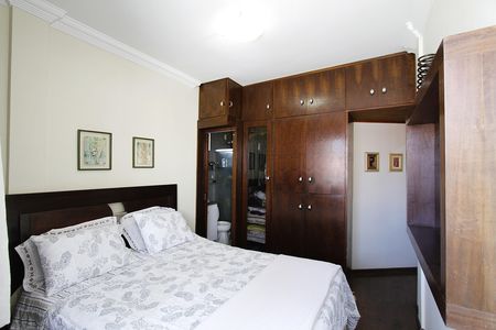 Apartamento para alugar com 104m², 3 quartos e 2 vagasQuarto 1 - Suíte
