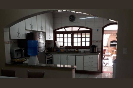 Casa à venda com 3 quartos, 131m² em Jardim Vista Linda, São Paulo