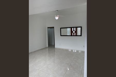 Sala de casa para alugar com 2 quartos, 72m² em Posse, Nova Iguaçu