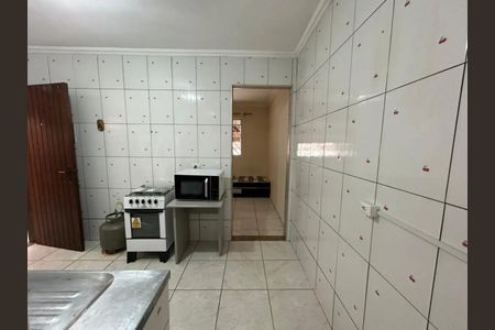 Casa de condomínio à venda com 60m², 2 quartos e 2 vagas