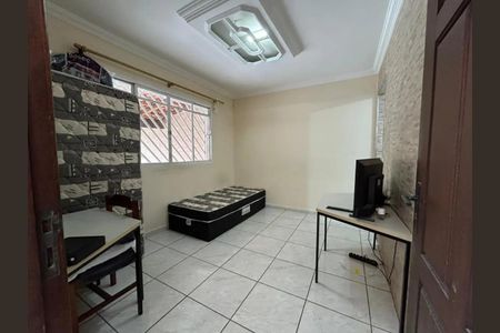 Casa de condomínio à venda com 60m², 2 quartos e 2 vagas