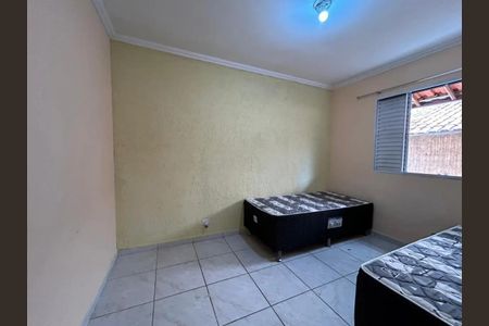Casa de condomínio à venda com 60m², 2 quartos e 2 vagas