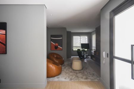 Apartamento à venda com 84m², 2 quartos e 2 vagas Apartamento à venda com 84m², 2 quartos e 2 vagasSalão de Jogos