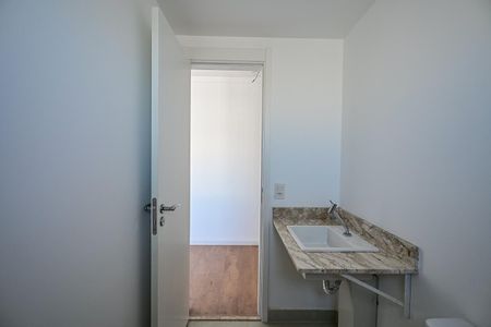 Apartamento à venda com 84m², 2 quartos e 2 vagasBanheiro Suíte 